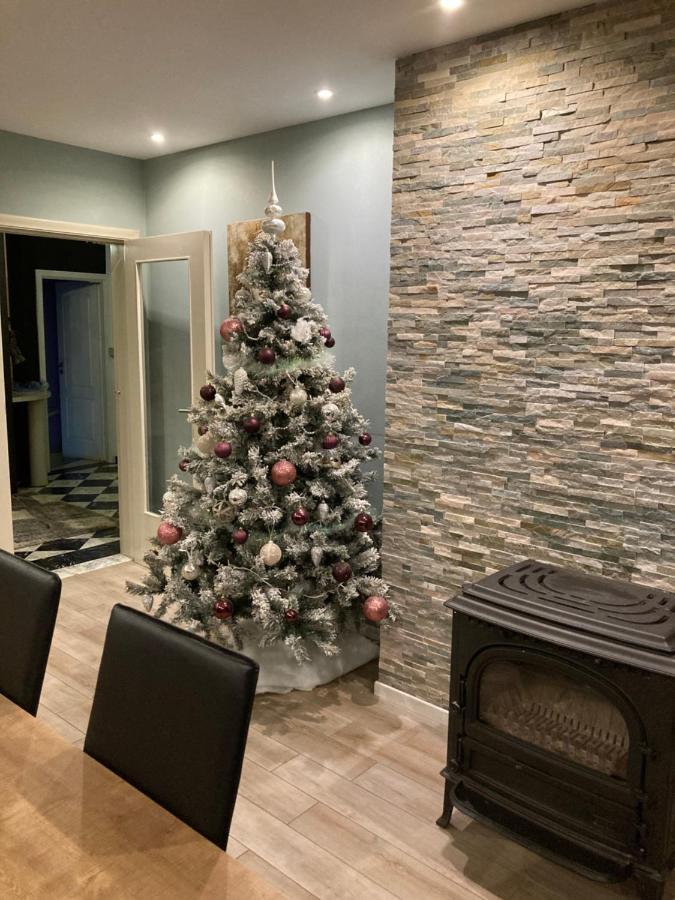 Maison De Vacances Privative A Louer Айвейл Екстериор снимка